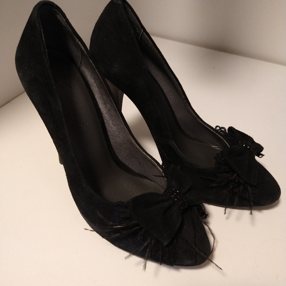 High heels - Picture 2 of 4